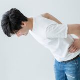 【札幌市白石区八軒】朝起きたときの腰痛、なぜ起こる？考えられる原因を詳しく解説！